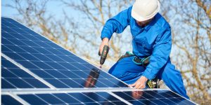 Installation Maintenance Panneaux Solaires Photovoltaïques à Monneren